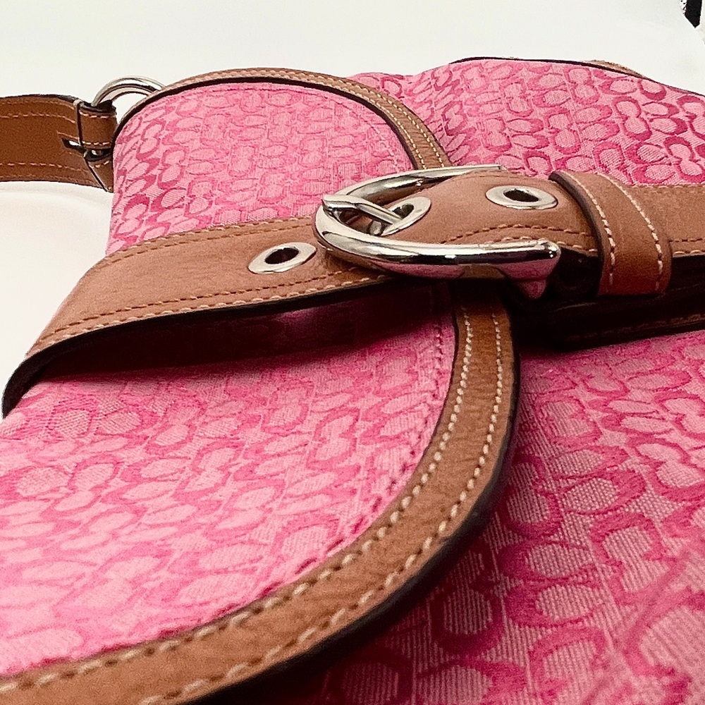 VINTAGE Coach Soho Y2K Pink Signature C Leather Shoulder Bag Very Rare
